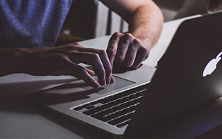 开云下载-兰帕德：压力源自我们自己 病例激增足球退居次要